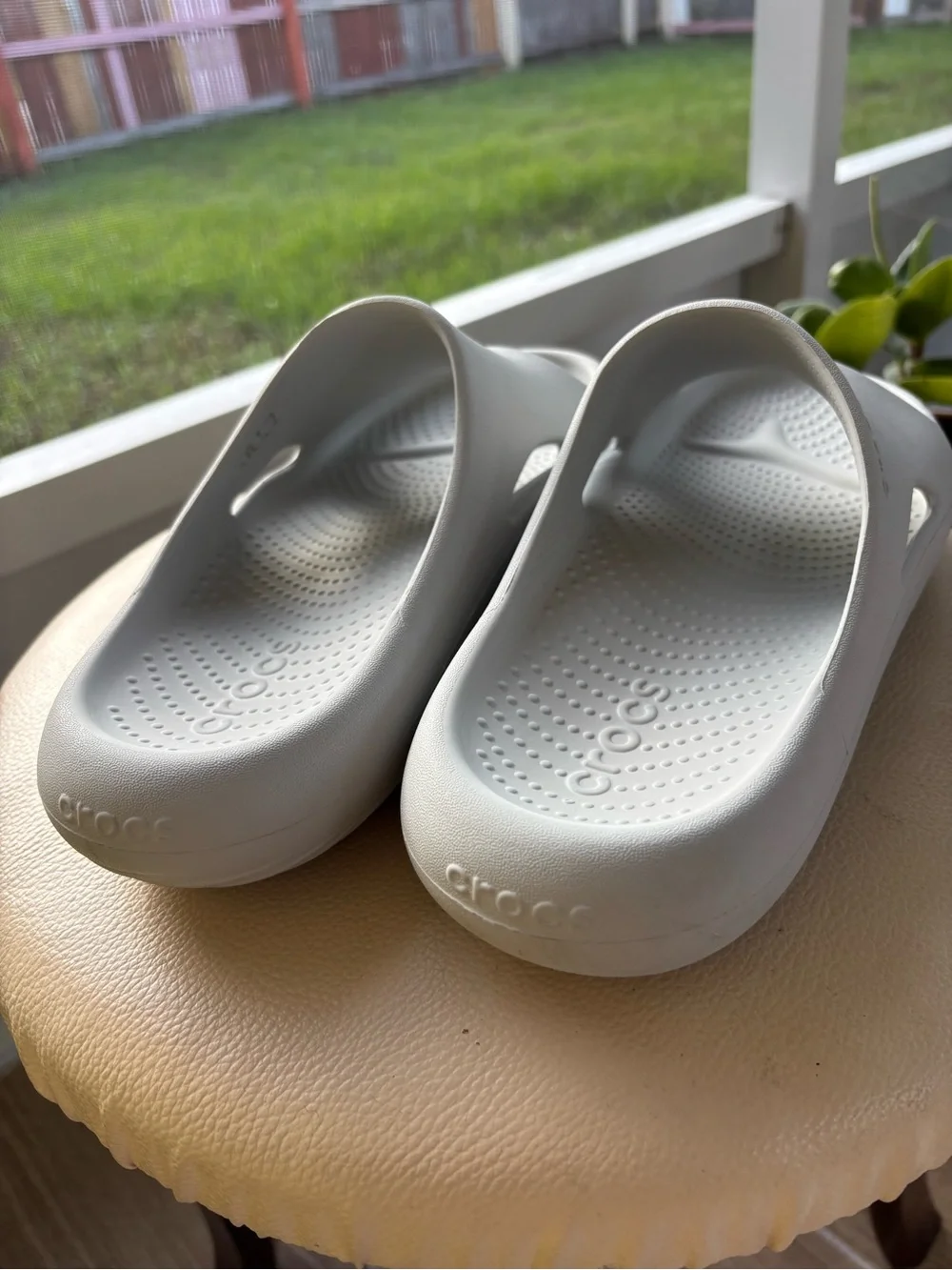 CROCS Men’s Classic Slide Sandals in White